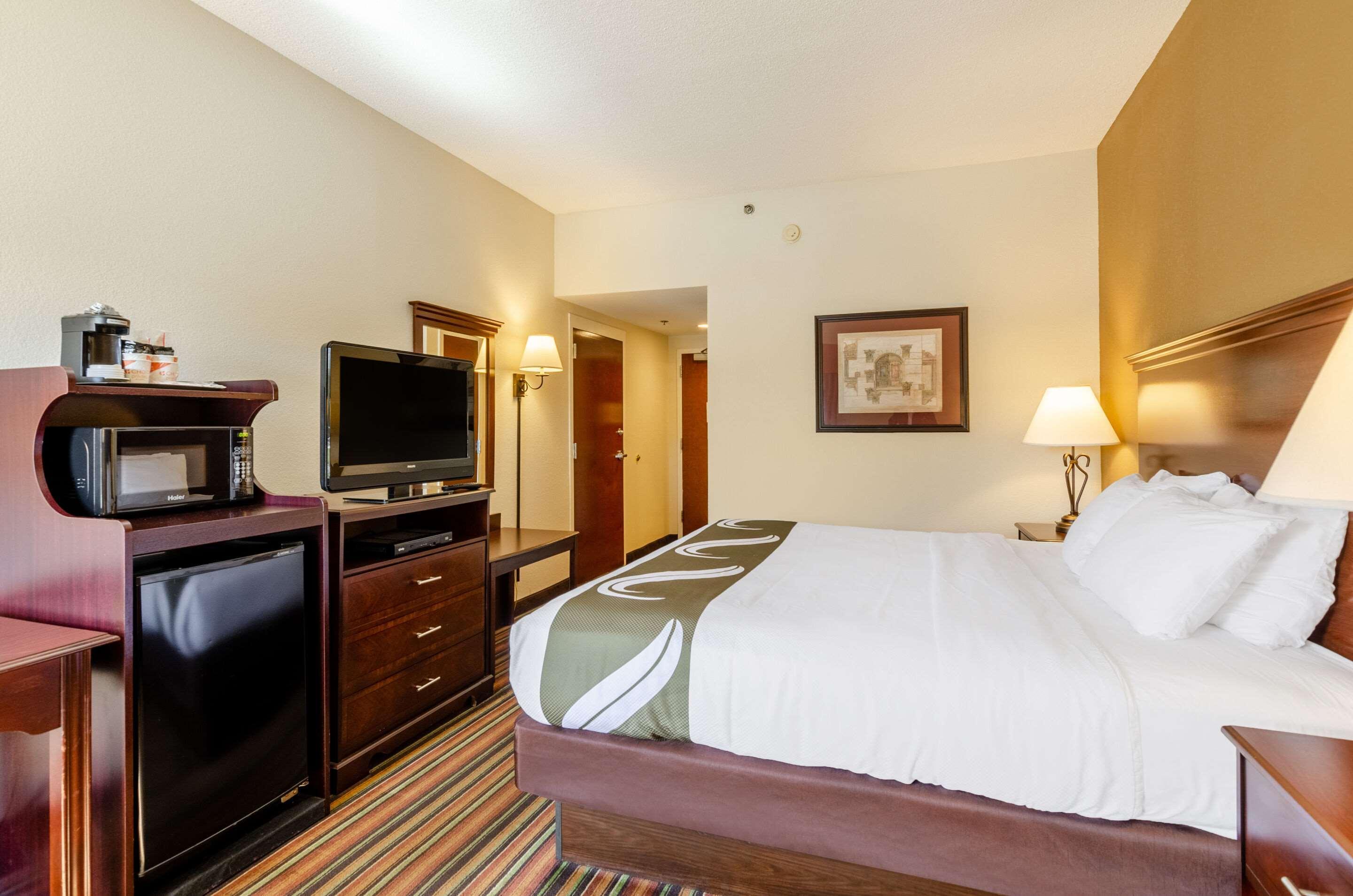 Quality Inn Danville - University Area Экстерьер фото